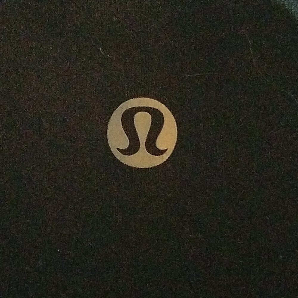 Low waisted lulu lemon leggings